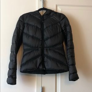 BLANC NOIR PUFFER JACKET
